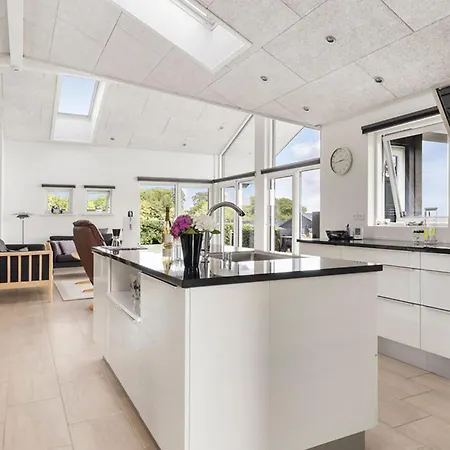 Amazing In With Sauna