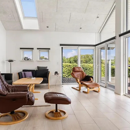 Holiday home Amazing In With Sauna
