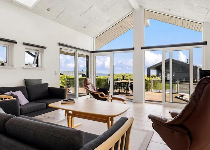 Amazing In With Sauna *